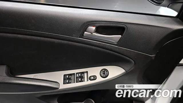 Hyundai Accent 2015 — фото 17