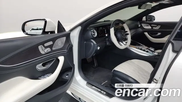 Mercedes-Benz AMG GT 2022 — фото 10