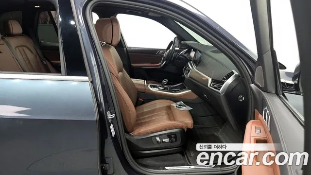 BMW X5 2021 — фото 11