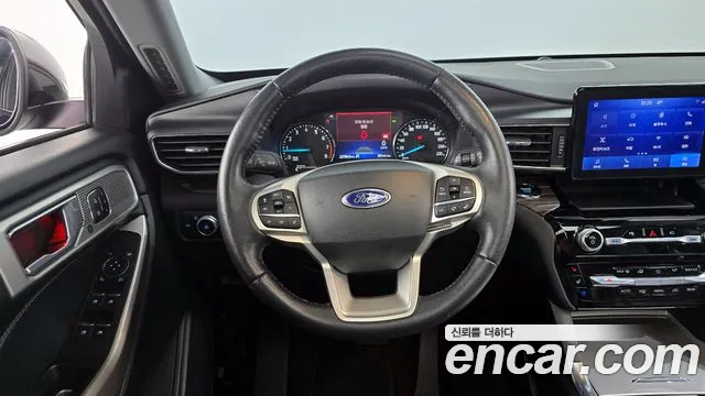 Ford Explorer 2023 — фото 13