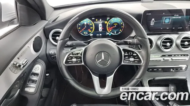 Mercedes-Benz C-Class 2021 — фото 13