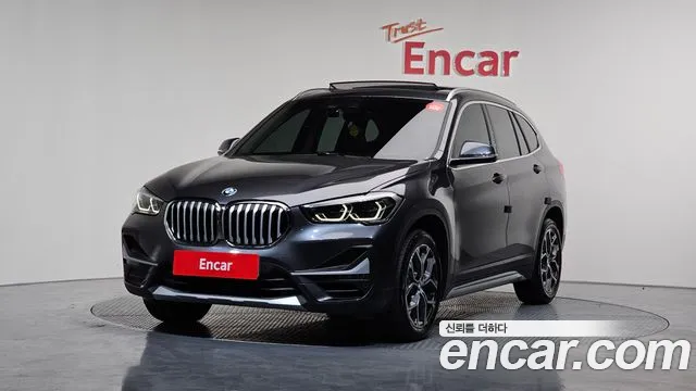 BMW X1 2022 — фото 1