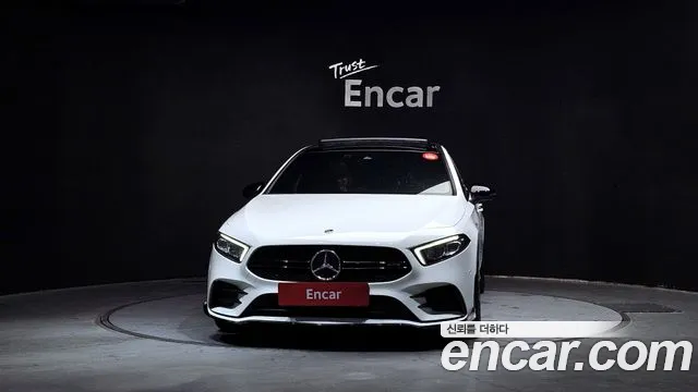 Mercedes-Benz A-Class 2023 — фото 3