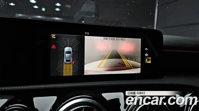 Mercedes-Benz A-Class 2023 — фото 15