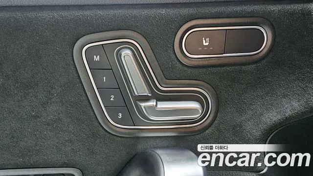 Mercedes-Benz A-Class 2023 — фото 19