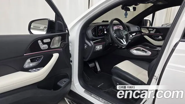 Mercedes-Benz GLE-Class 2022 — фото 1