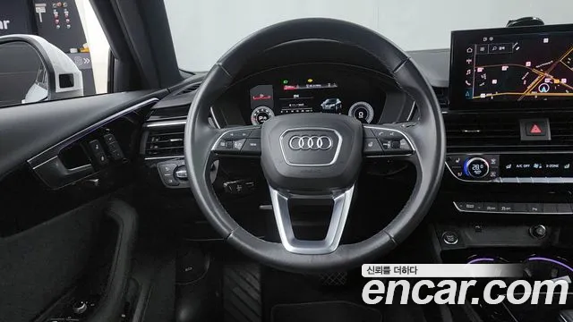 Audi A4 2021 — фото 13