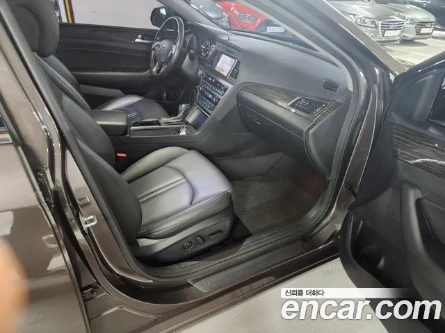 Hyundai Sonata 2015 — фото 16