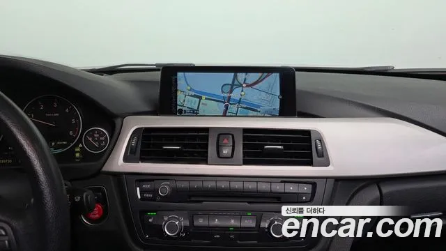 BMW 3-Series 2015 — фото 14