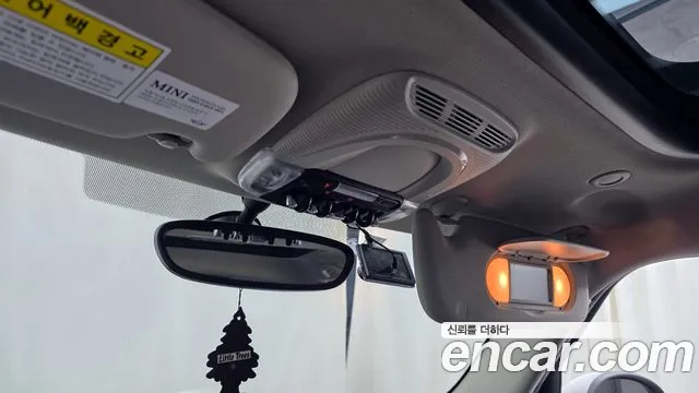 Mini Cooper 2018 — фото 19