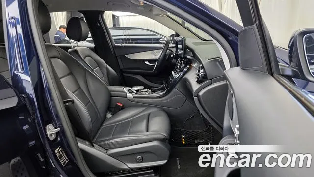 Mercedes-Benz GLC-Class 2018 — фото 11