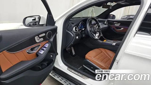 Mercedes-Benz GLC-Class 2023 — фото 10