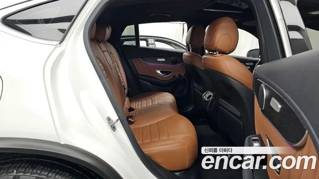 Mercedes-Benz GLC-Class 2023 — фото 12