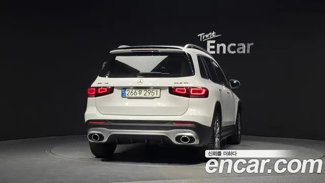 Mercedes-Benz GLB-Class 2021 — фото 4