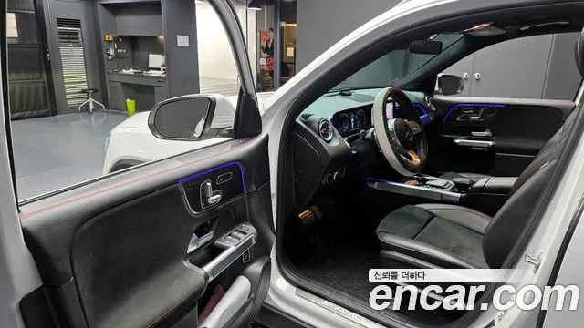 Mercedes-Benz GLB-Class 2021 — фото 11