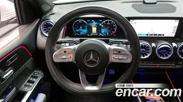 Mercedes-Benz GLB-Class 2021 — фото 13