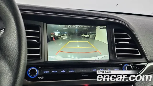 Hyundai AVANTE 2019 — фото 19