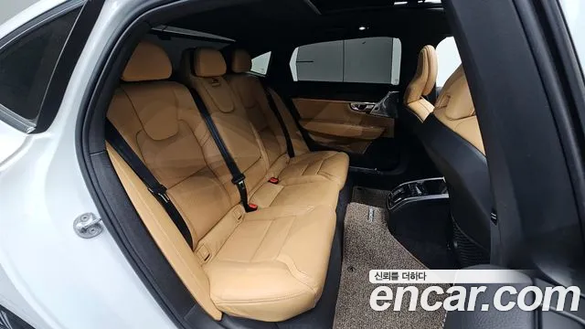 Volvo S90 2023 — фото 12