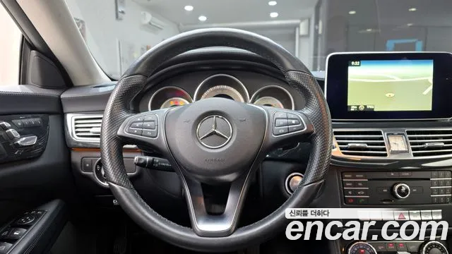 Mercedes-Benz CLS-Class 2016 — фото 14