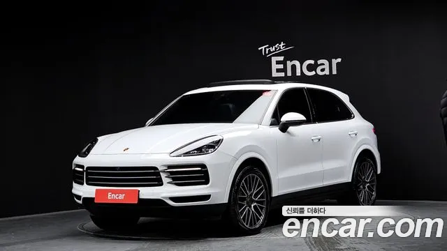 Porsche Cayenne 2021 — фото 1