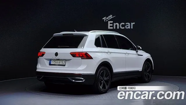 Volkswagen Tiguan 2021 — фото 2