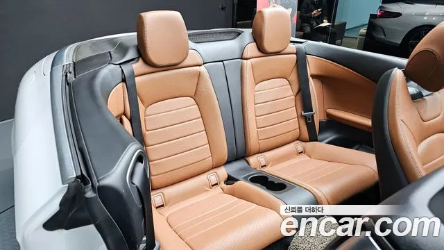 Mercedes-Benz C-Class 2019 — фото 12