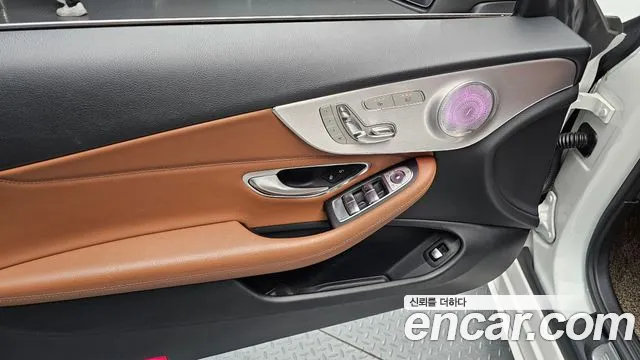 Mercedes-Benz C-Class 2019 — фото 14