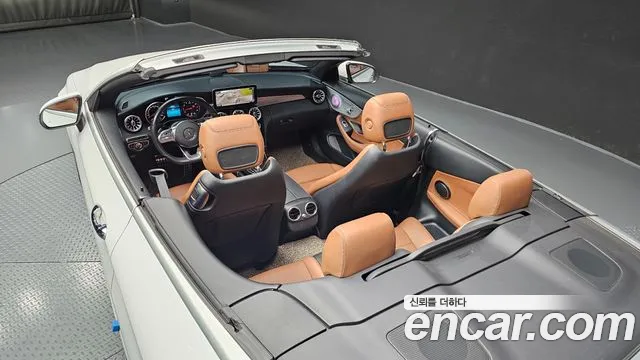 Mercedes-Benz C-Class 2019 — фото 18