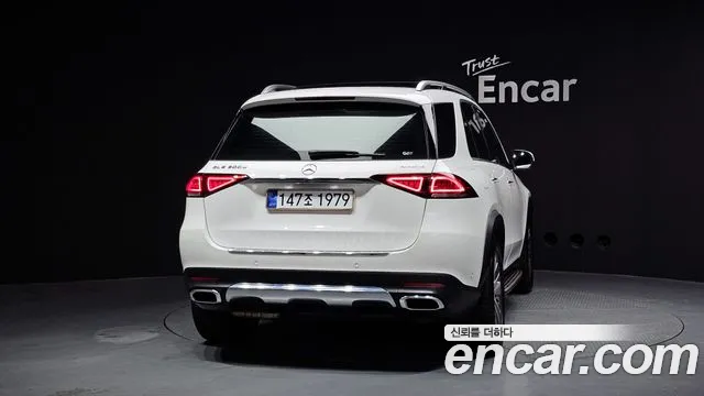 Mercedes-Benz GLE-Class 2021 — фото 4