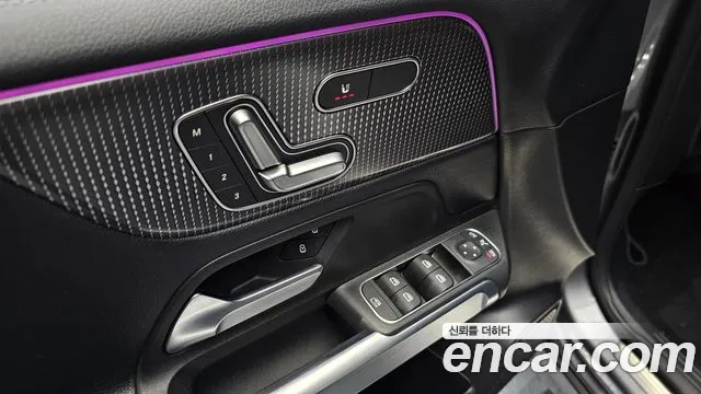 Mercedes-Benz GLB-Class 2021 — фото 16