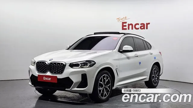 BMW X4 2022 — фото 1