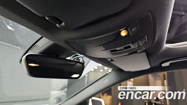 Mercedes-Benz A-Class 2018 — фото 18