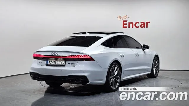 Audi A7 2022 — фото 2