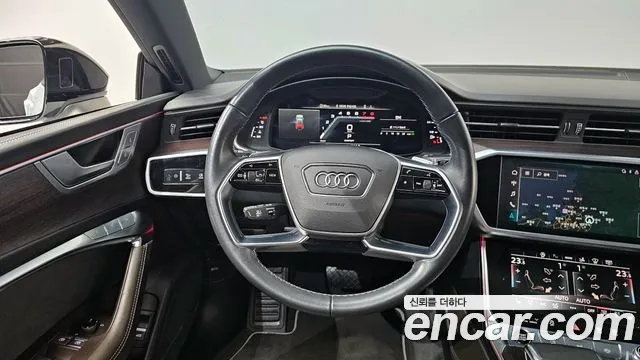 Audi A7 2022 — фото 13
