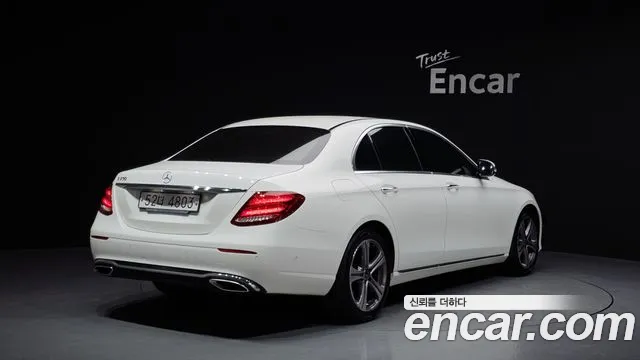 Mercedes-Benz E-Class 2019 — фото 2