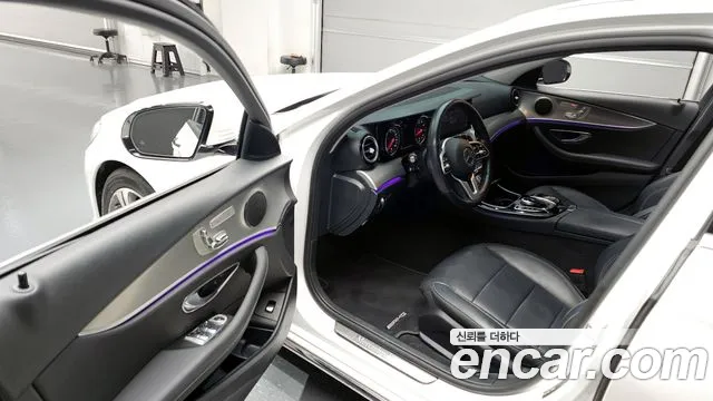 Mercedes-Benz E-Class 2019 — фото 10