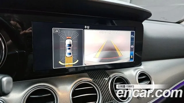 Mercedes-Benz E-Class 2019 — фото 16