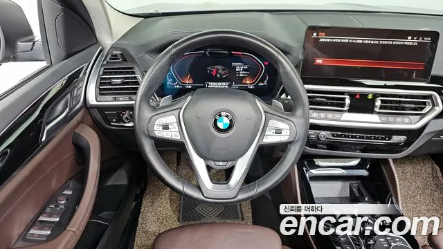 BMW X4 2022 — фото 13