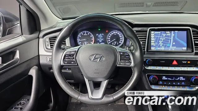 Hyundai Sonata 2019 — фото 13