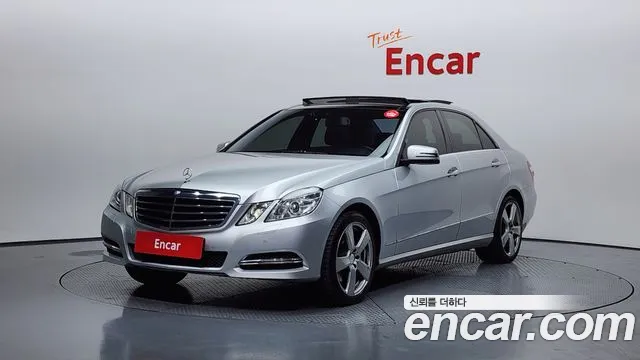 Mercedes-Benz E-Class 2013 — фото 1