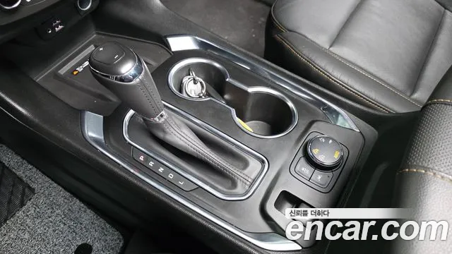 ChevroletGMDaewoo Traverse 2020 — фото 9