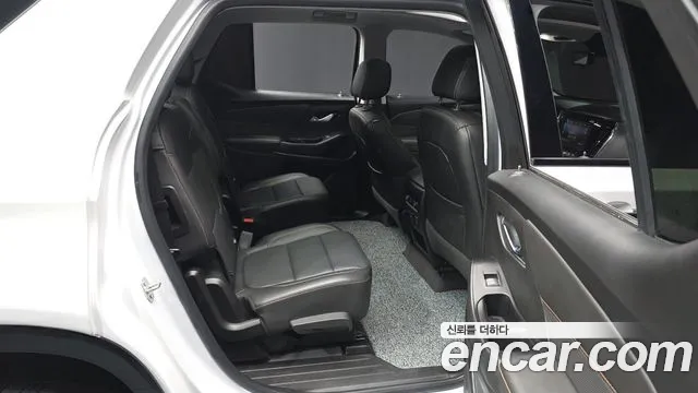 ChevroletGMDaewoo Traverse 2020 — фото 12