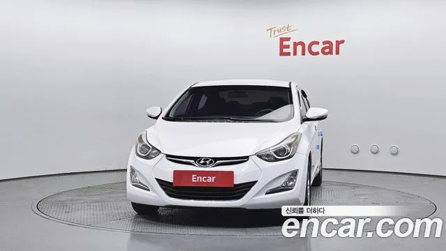 Hyundai AVANTE 2015 — фото 3