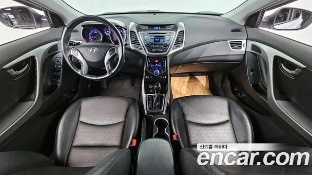 Hyundai AVANTE 2015 — фото 7