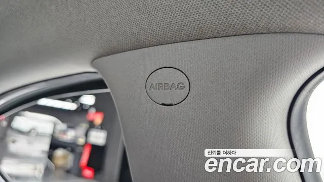 Hyundai AVANTE 2015 — фото 20