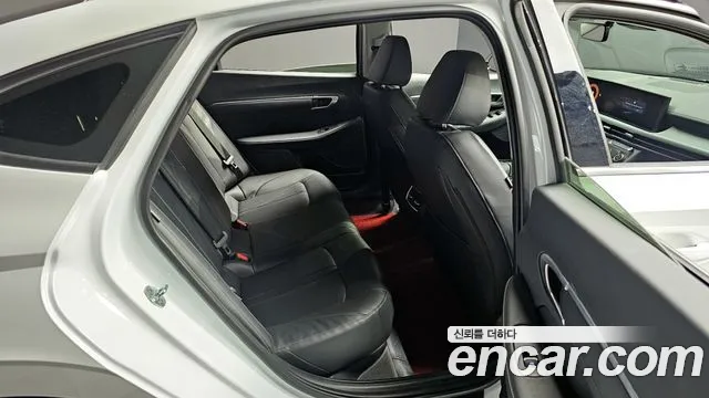 Hyundai Sonata 2025 — фото 12