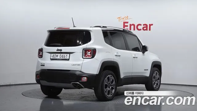 Jeep Renegade 2015 — фото 2