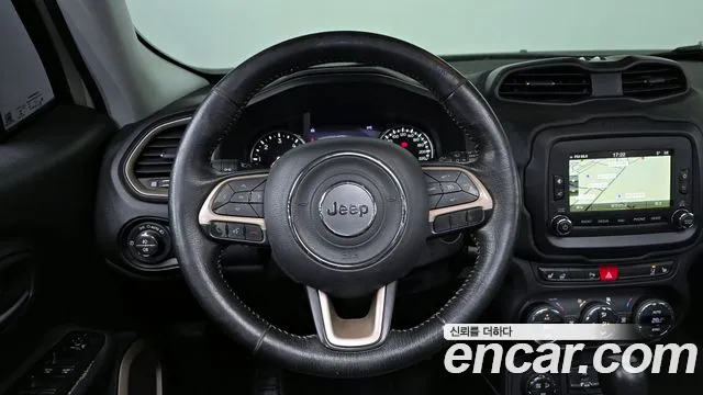 Jeep Renegade 2015 — фото 14