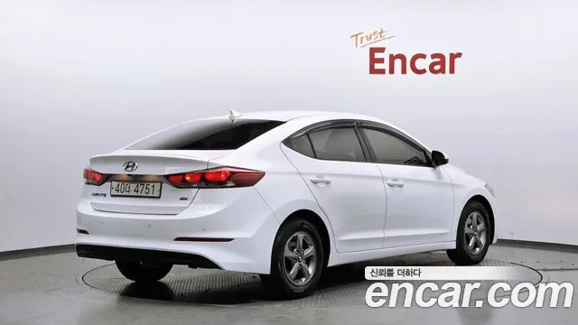 Hyundai AVANTE 2017 — фото 2