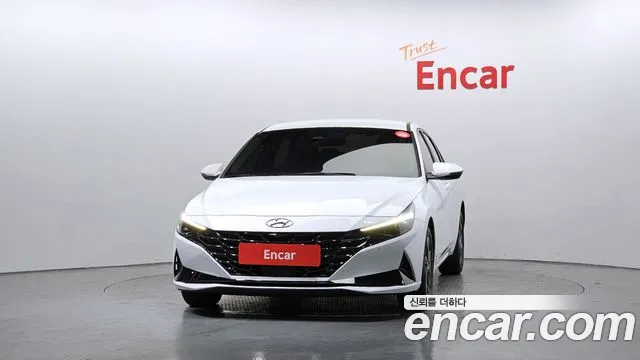 Hyundai AVANTE 2022 — фото 3